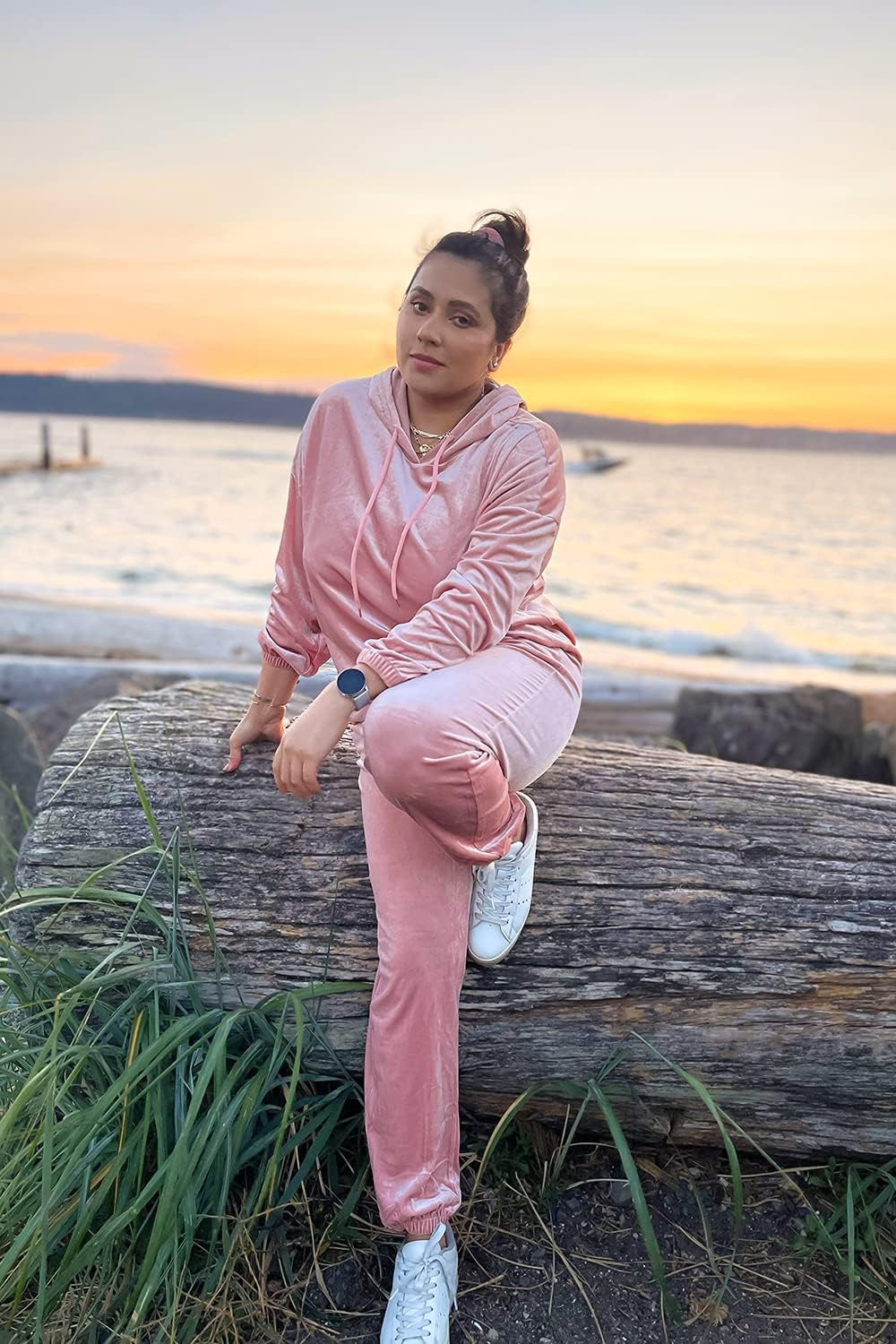 Women'S Velour Tracksuits Set Hooded Pullover Sweatpants Long Sleeve 2 Piece Joggers Outfits (Pink,Small)